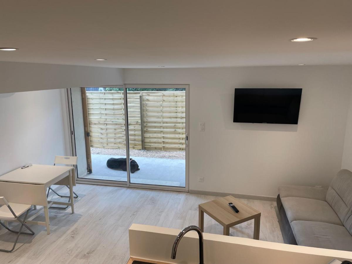 Joli Logement Au Pied Des Alpilles Eyguières Zewnętrze zdjęcie